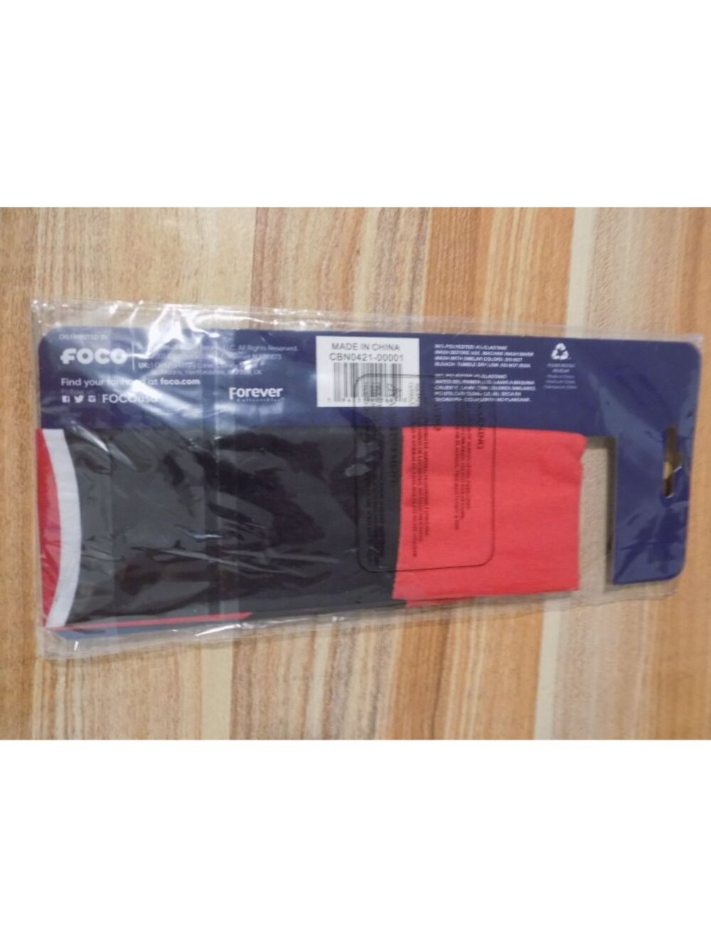 Atlanta Hawks Big Logo Gaiter Scarf - Youth (Small) - Picture 2 of 3